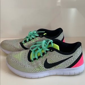 Nike Free Run Sneakers